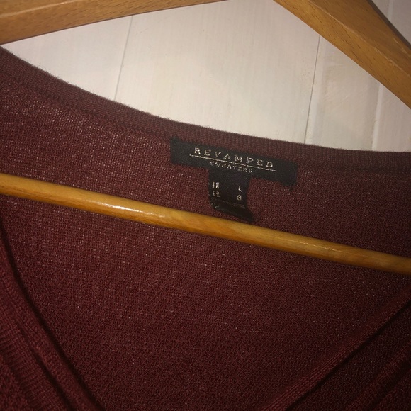 Revamped dark red long sleeve shirt - Picture 2 of 2